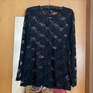 NWOT Karen Kane lace top